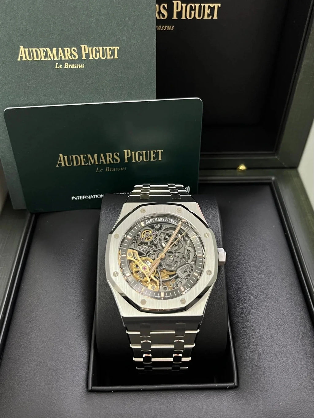 Audemars-Piguet - Royal OakDouble Balance Wheel Openworked