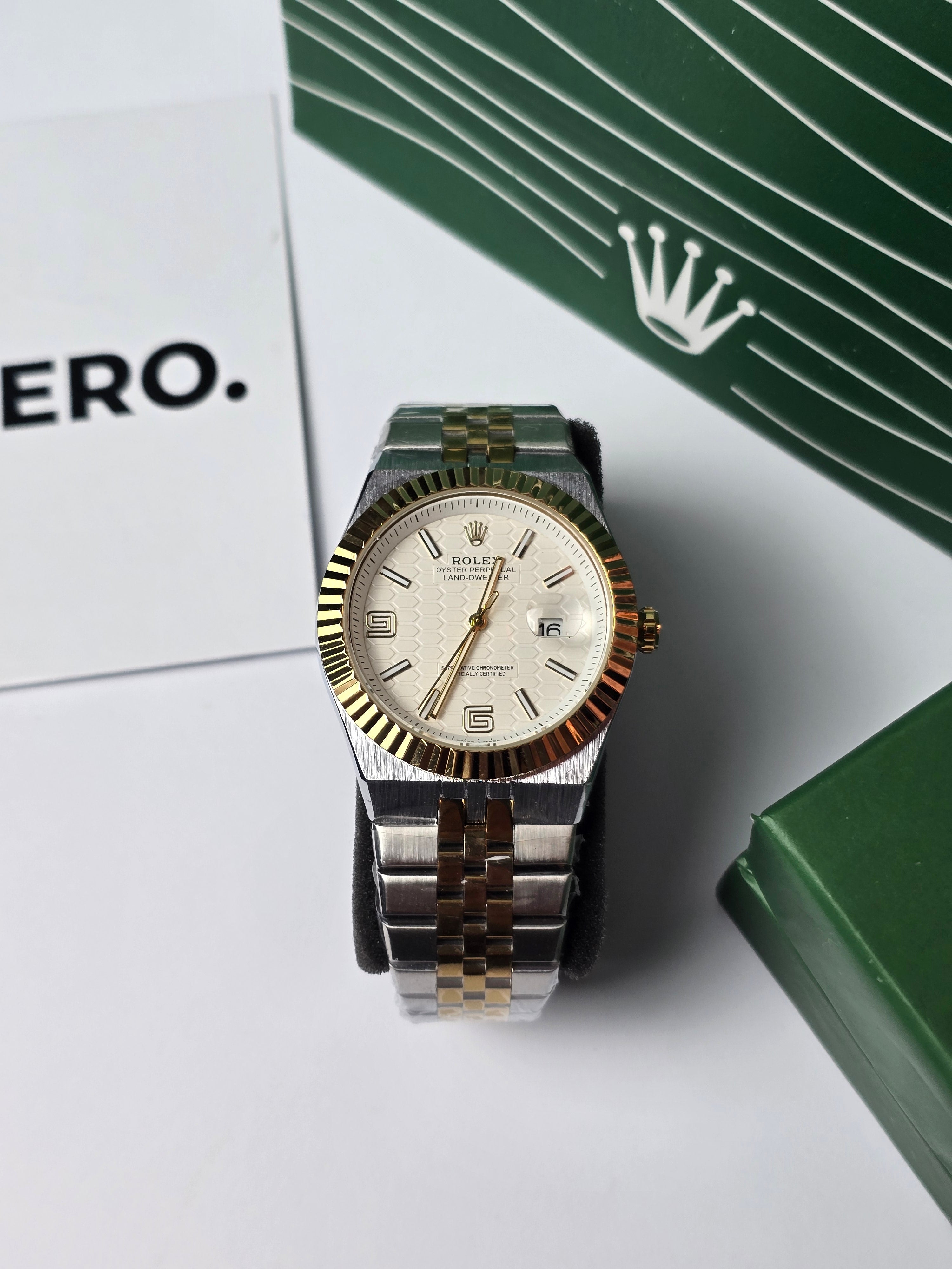 Rolex Land-Dweller gold