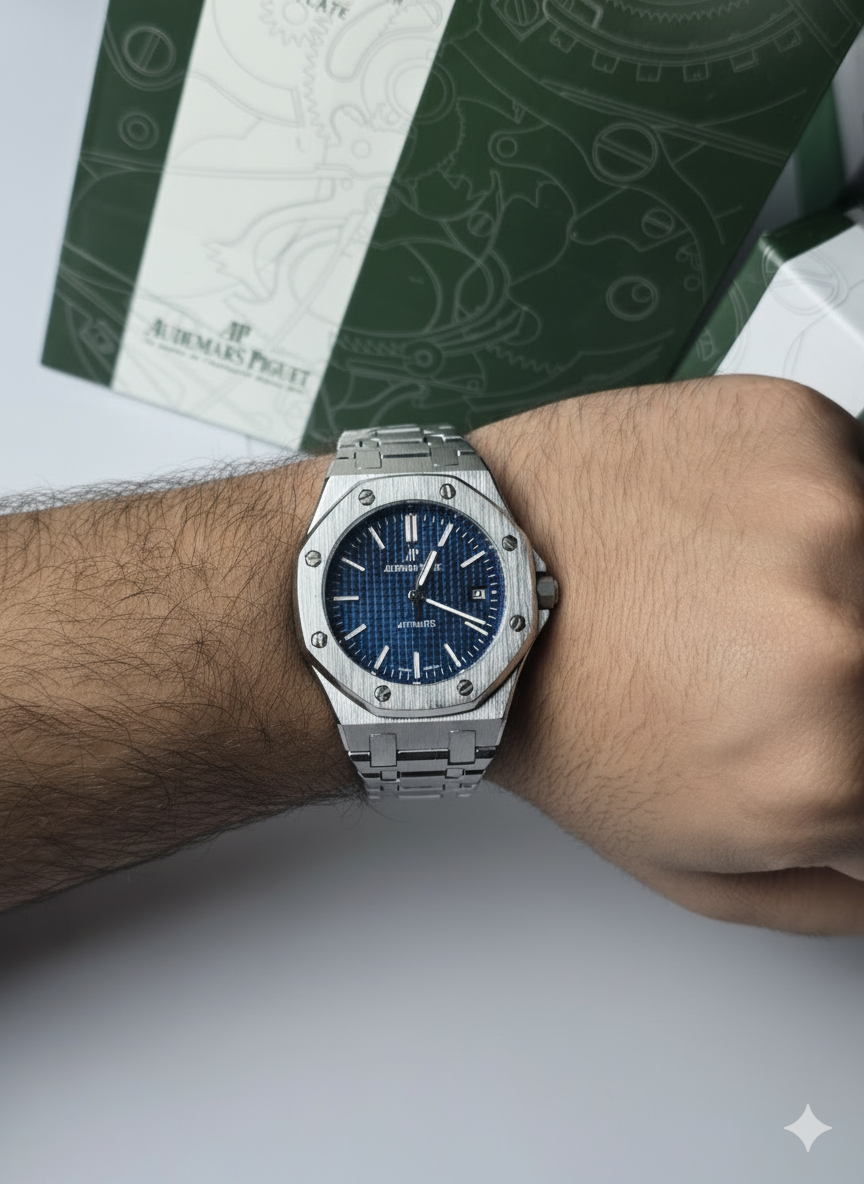 Audemars Piguet Royal Oak - Blue