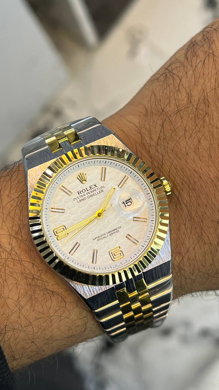 Rolex Land-Dweller gold