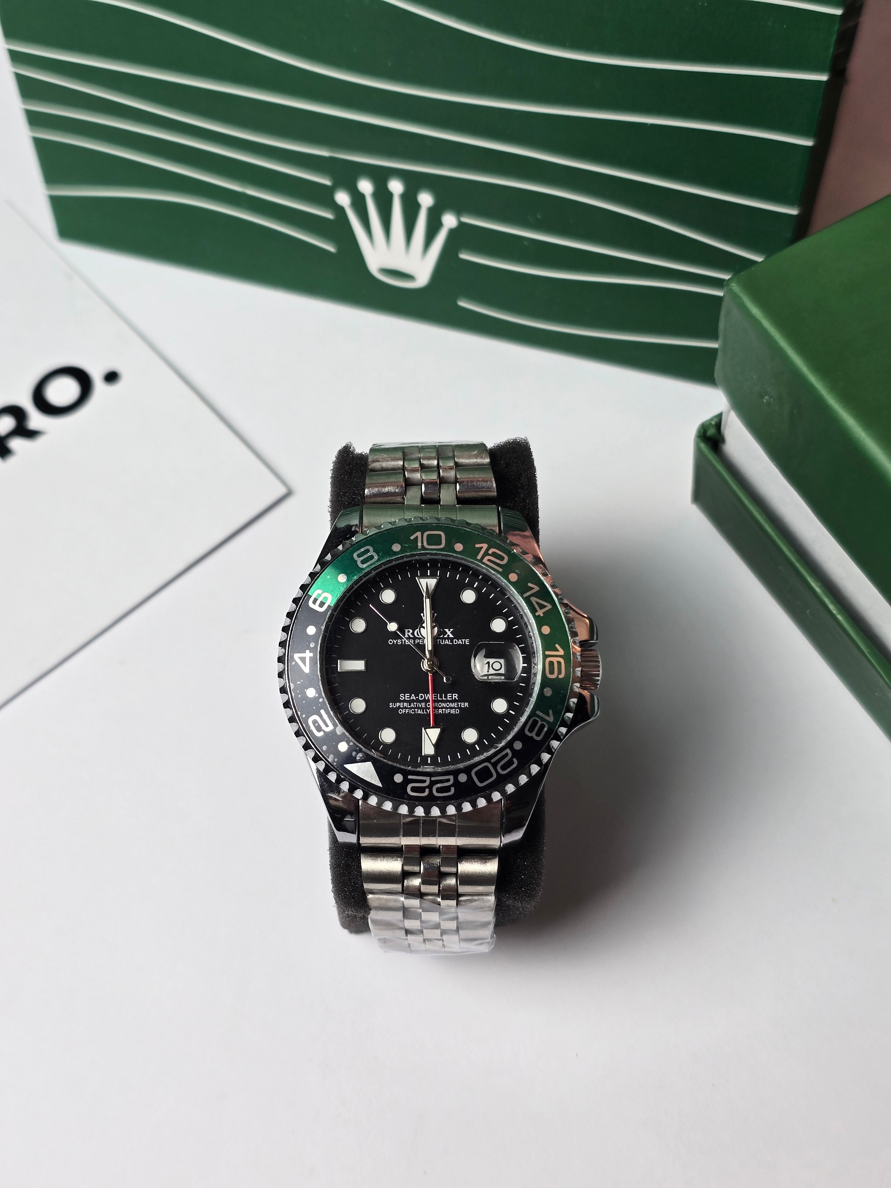 ROLEX SUBMARINER green